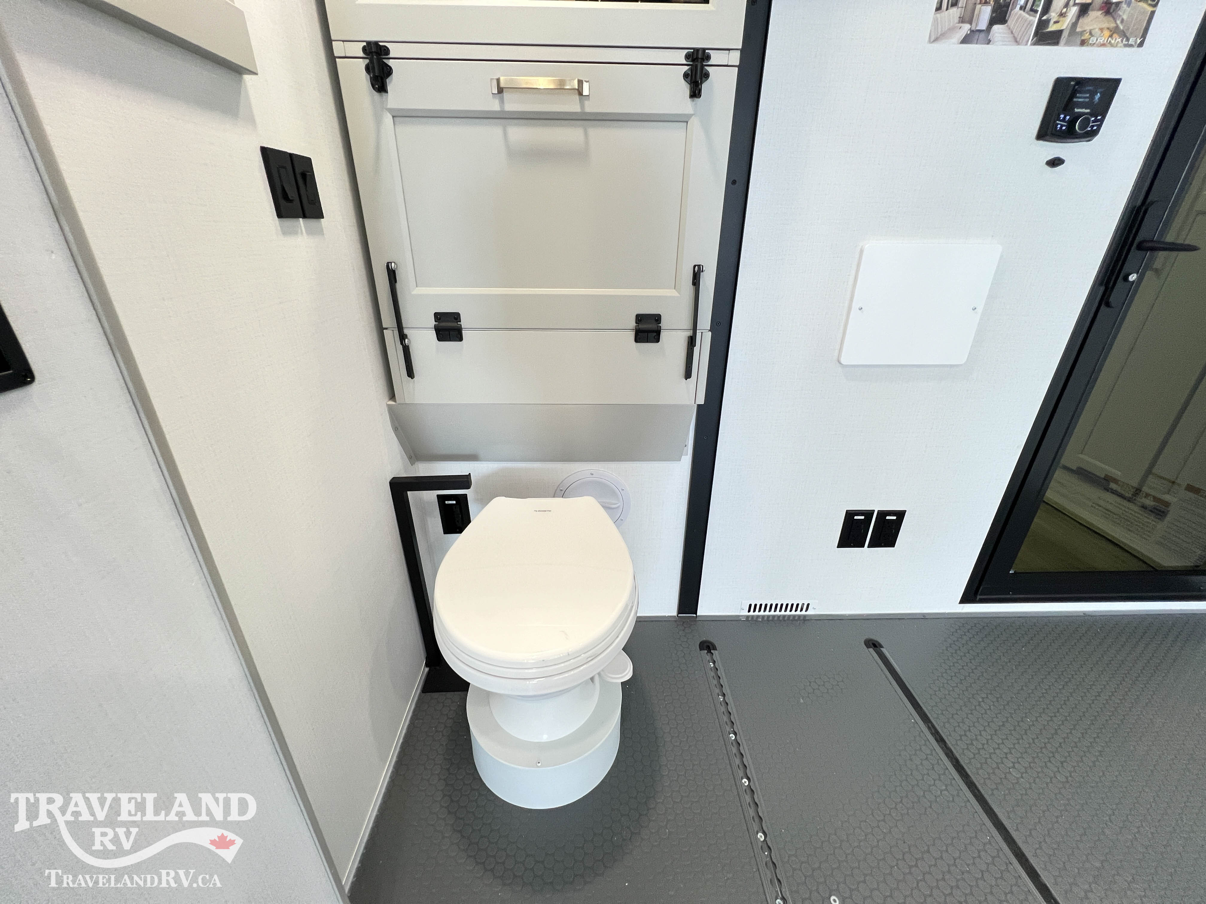 2027 Brinkley RV Model G 3950 - Image 23