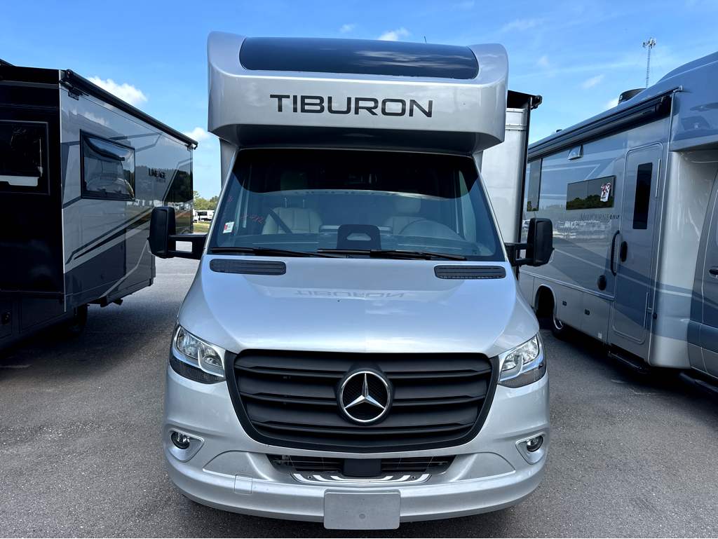 2027 THOR MOTOR COACH TIBURON 24XL - Image 2