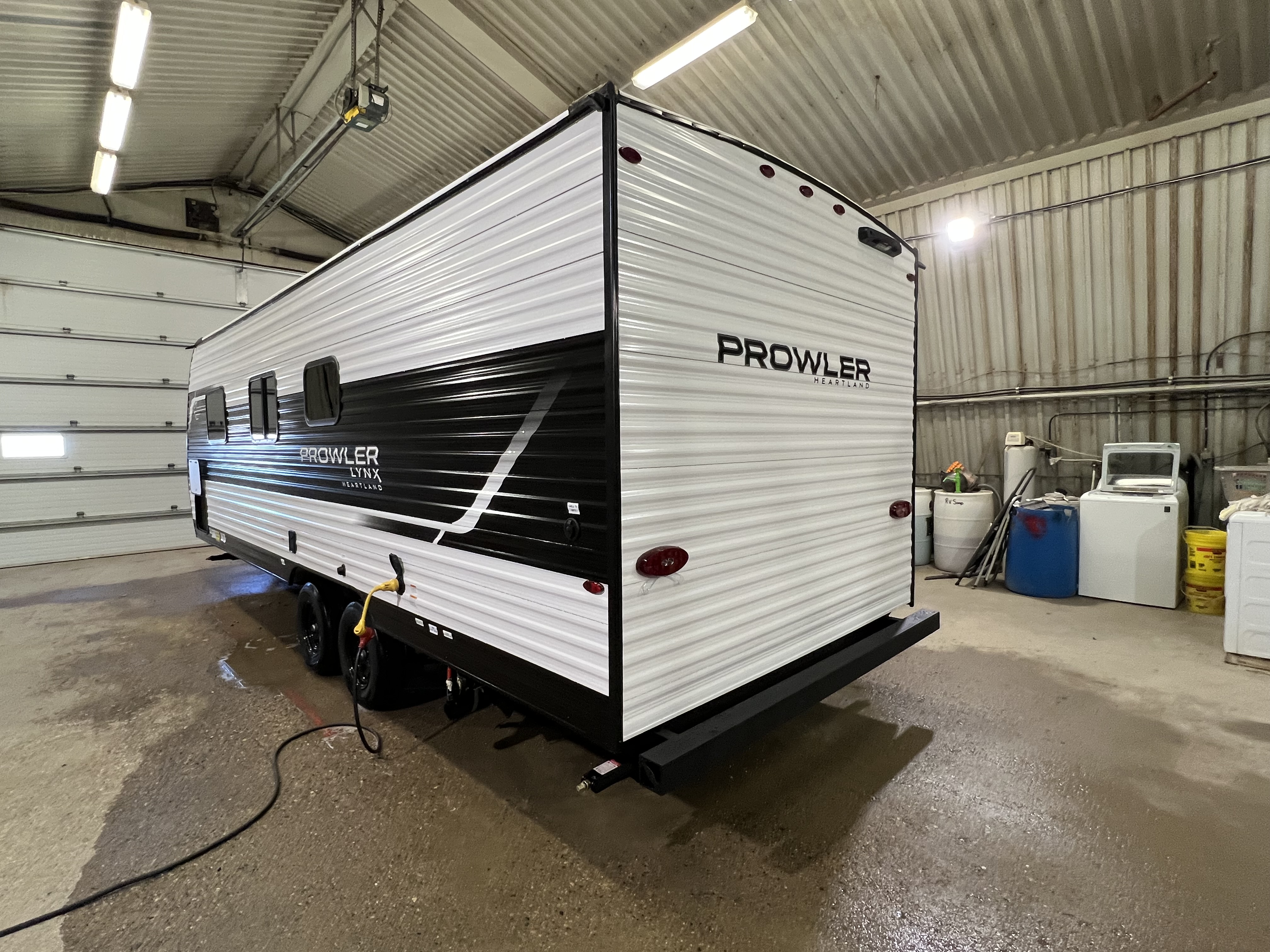 2027 Heartland Prowler Lynx 2500BH - Image 8