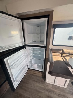 2027 JAYCO EAGLE SLE 28BHU - Image 10
