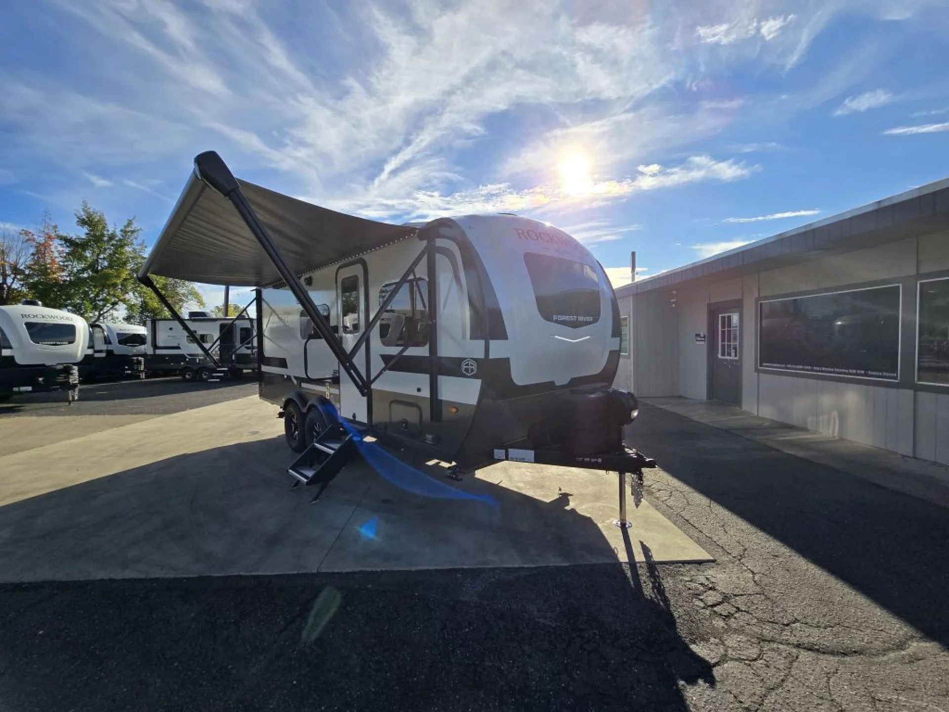 2026 FOREST RIVER ROCKWOOD GEO PRO 20BHT - Image 2