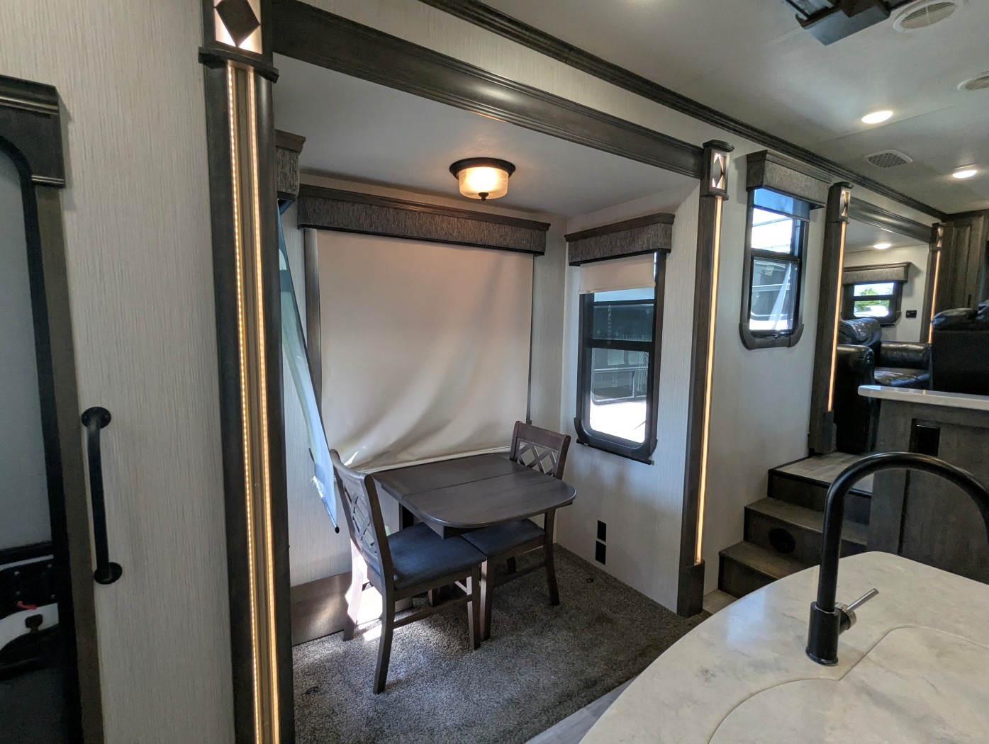 2020 Heartland Bighorn BH 3985 RRD - Image 20