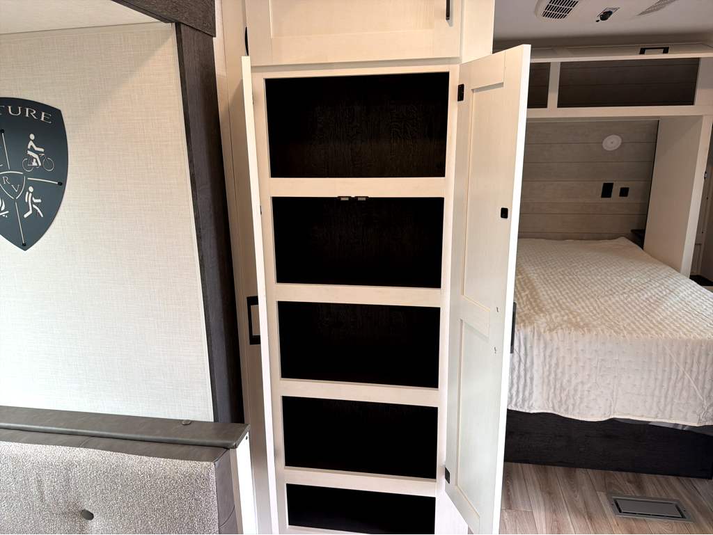 2026 VENTURE RV SIENNA 281VQB - Image 20
