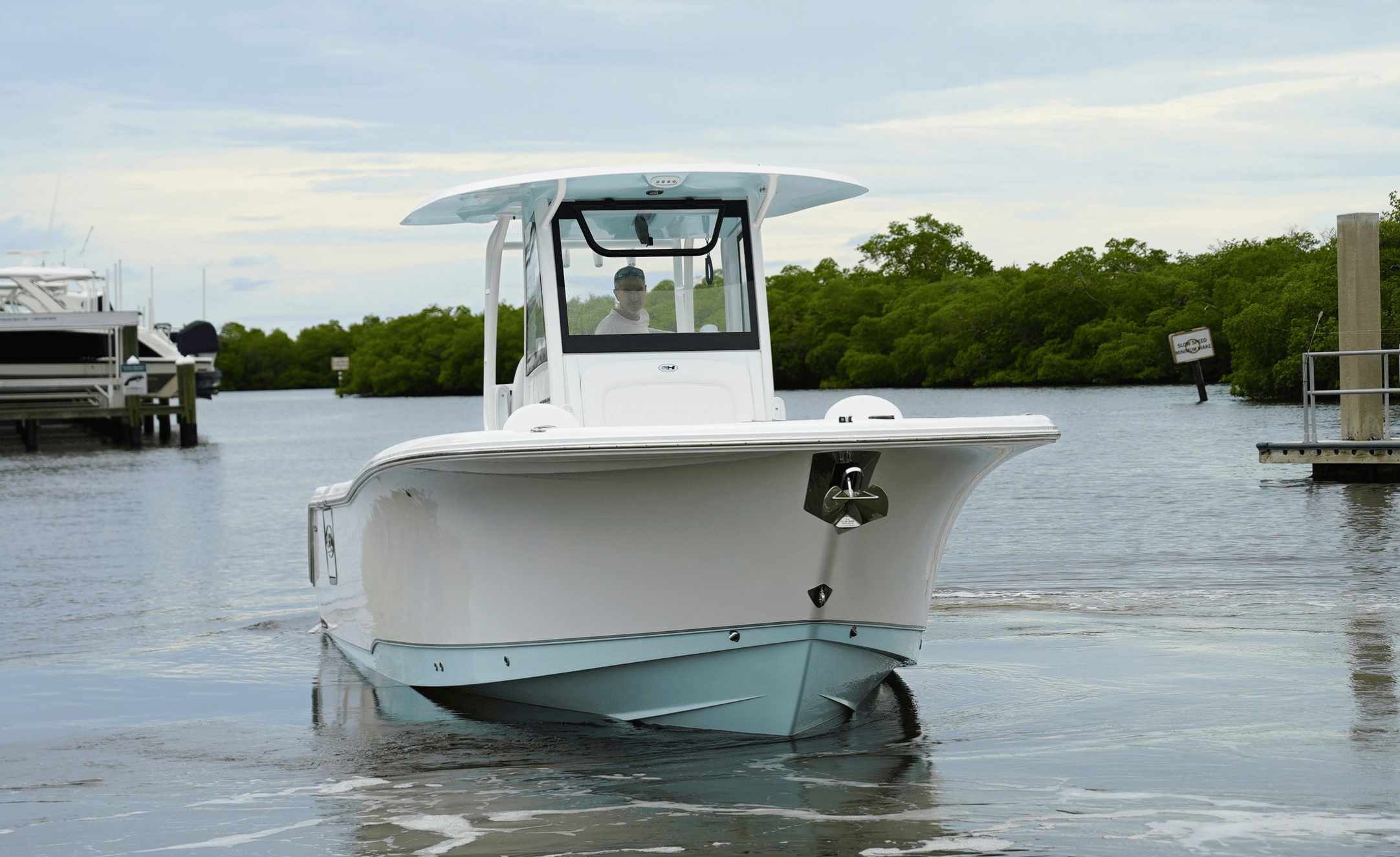 2027 SEA HUNT ULTRA 285SE - Image 4