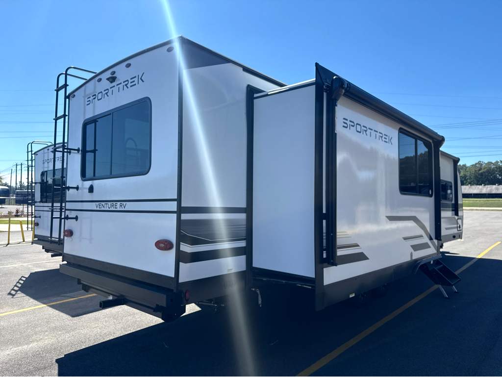 2027 VENTURE RV SPORTTREK 323VRK - Image 4