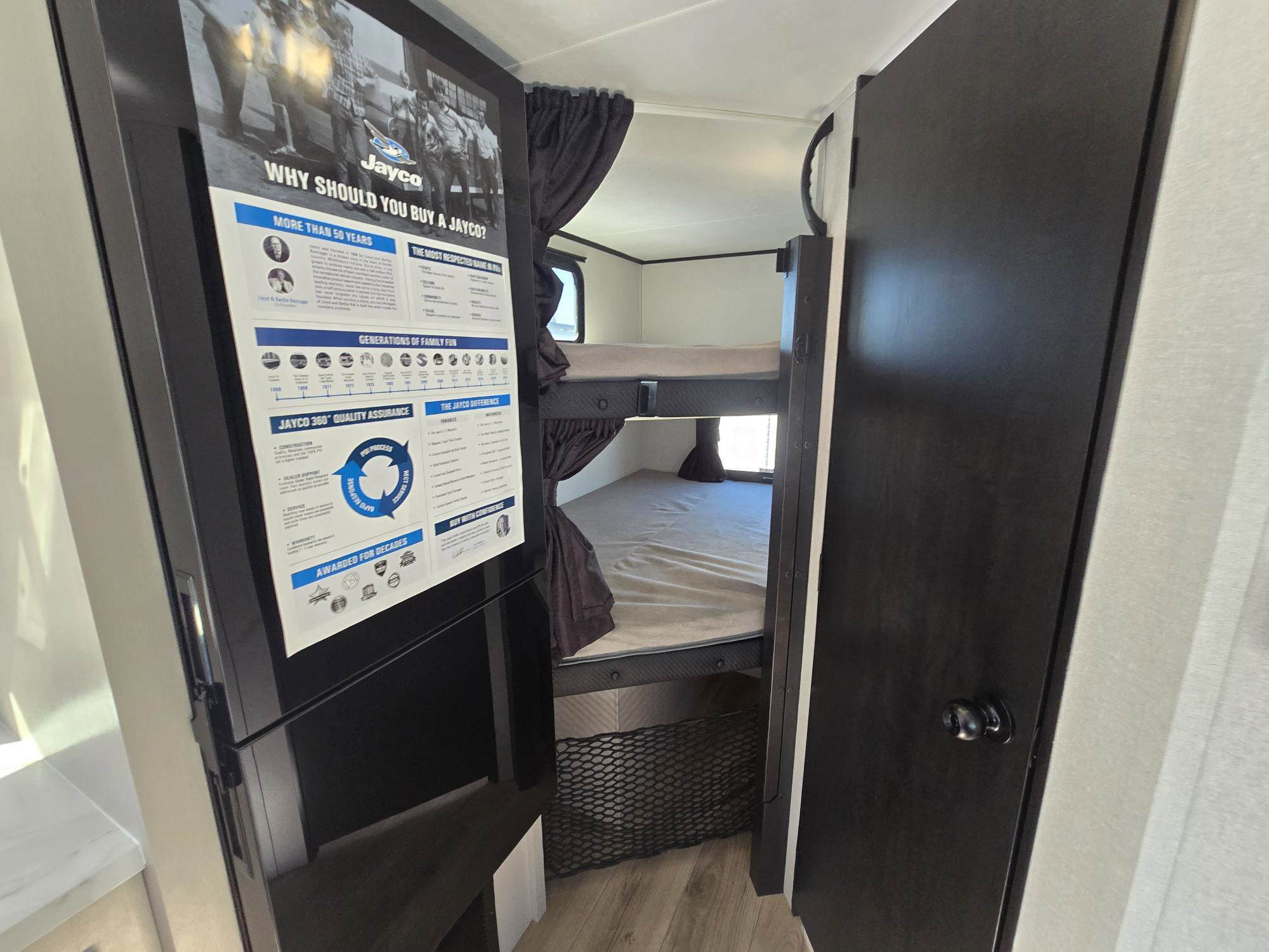 2026 JAYCO JAY FEATHER AIR 19MBS - Image 16