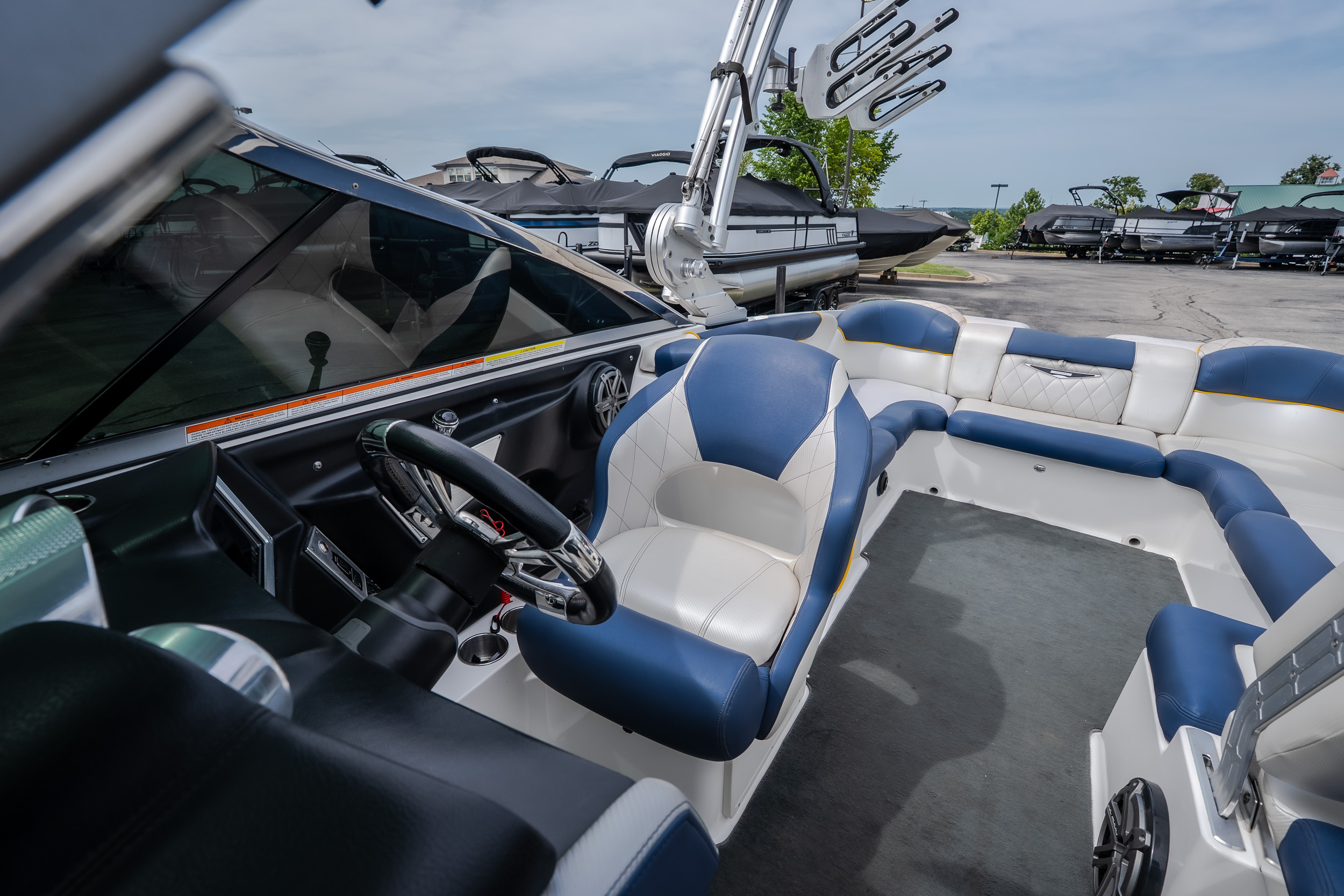 2012 MasterCraft X55 - Image 37