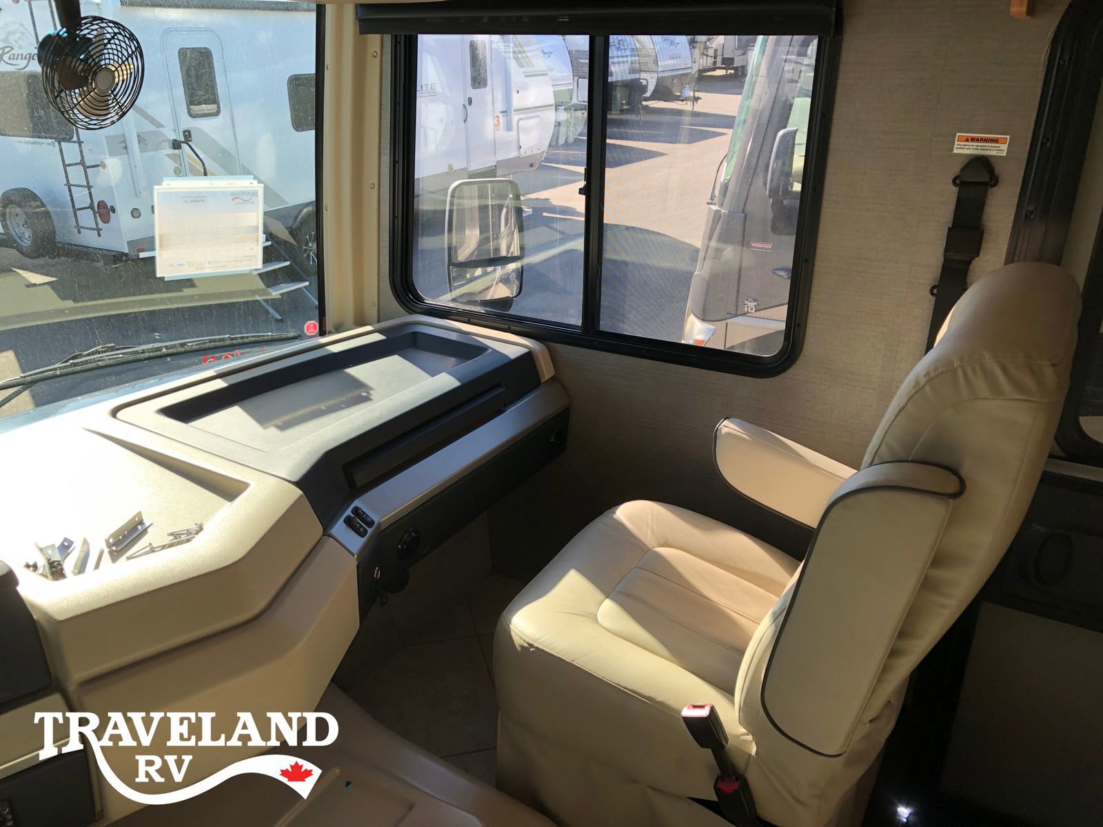 2016 Fleetwood Bounder 34T - Image 27