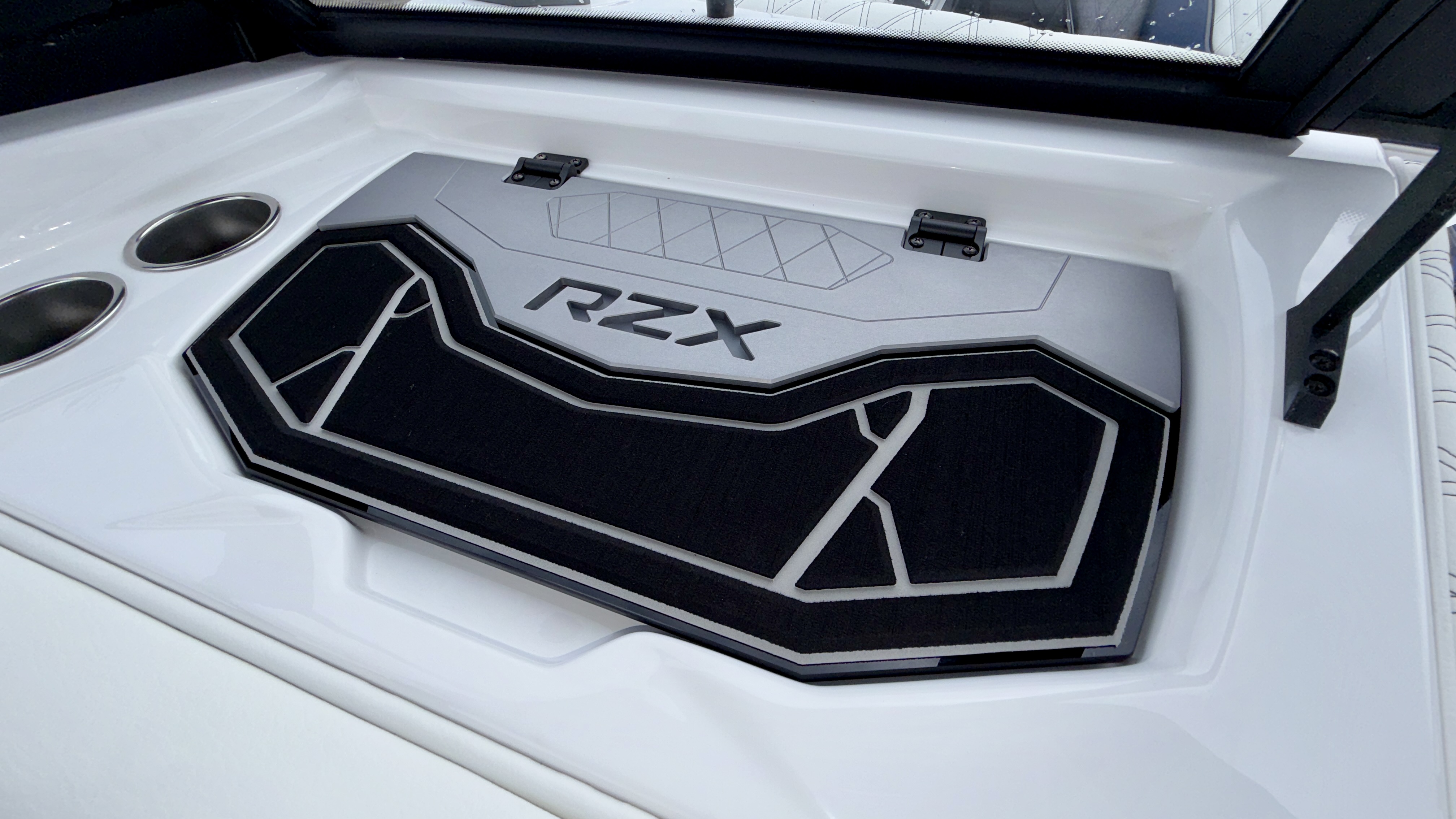2027 Tigé  24RZX - Image 33