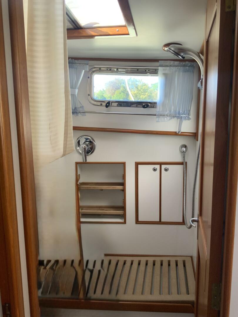 2004 Eastbay Eastbay 43SX - Image 12