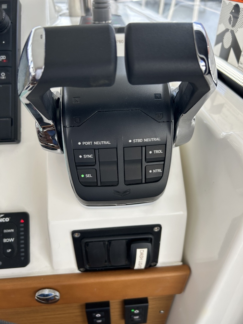 2022 Beneteau ST - Image 35
