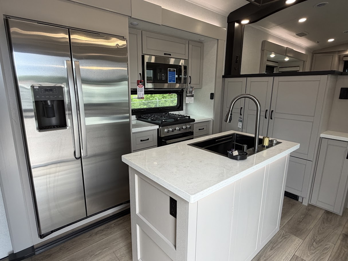 2026 JAYCO NORTH POINT 382FLRB - Image 28