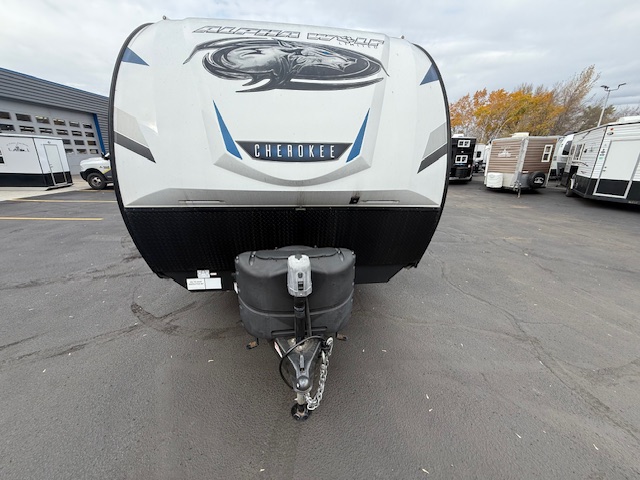 2022 CHEROKEE ALPHA WOLF 33BHL - Image 3