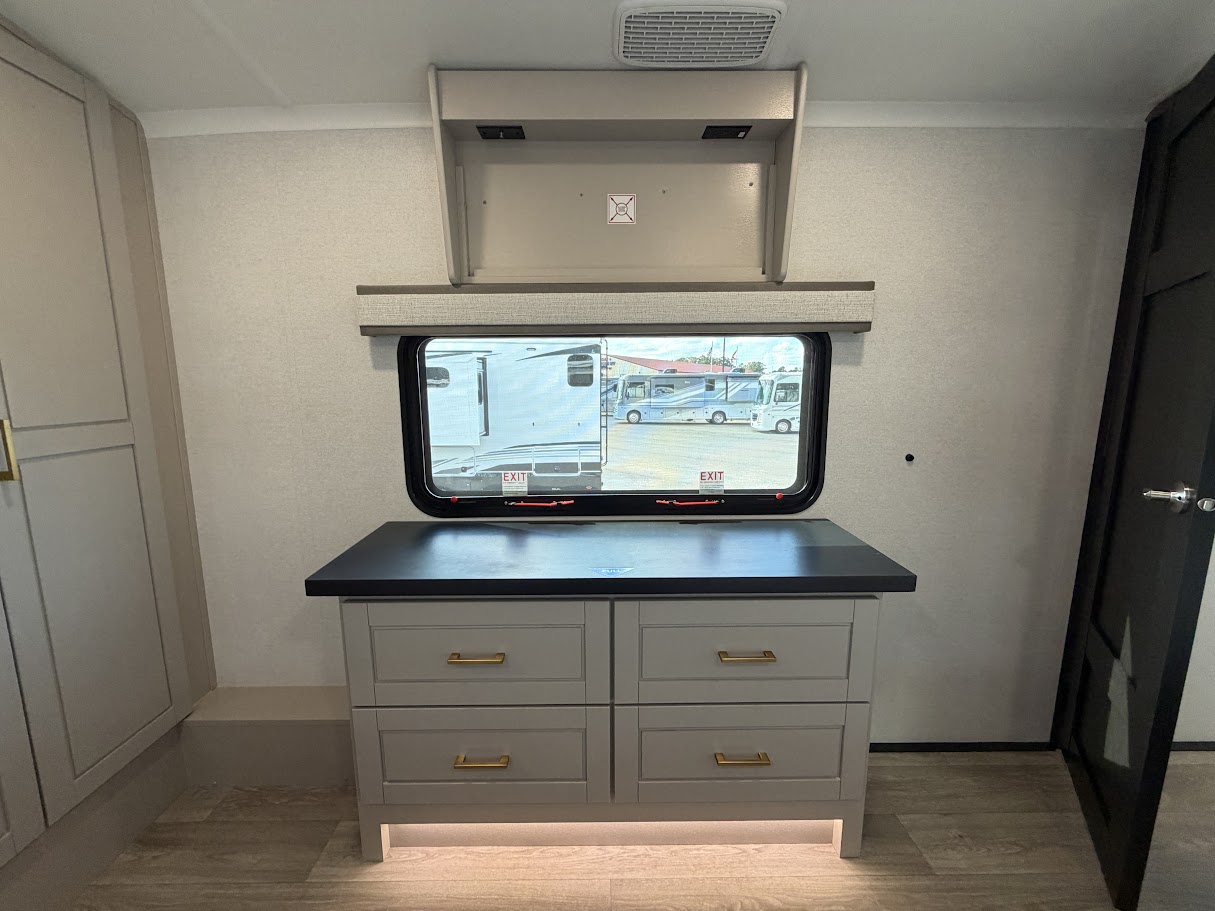 2027 JAYCO NORTH POINT 361RLBH - Image 69