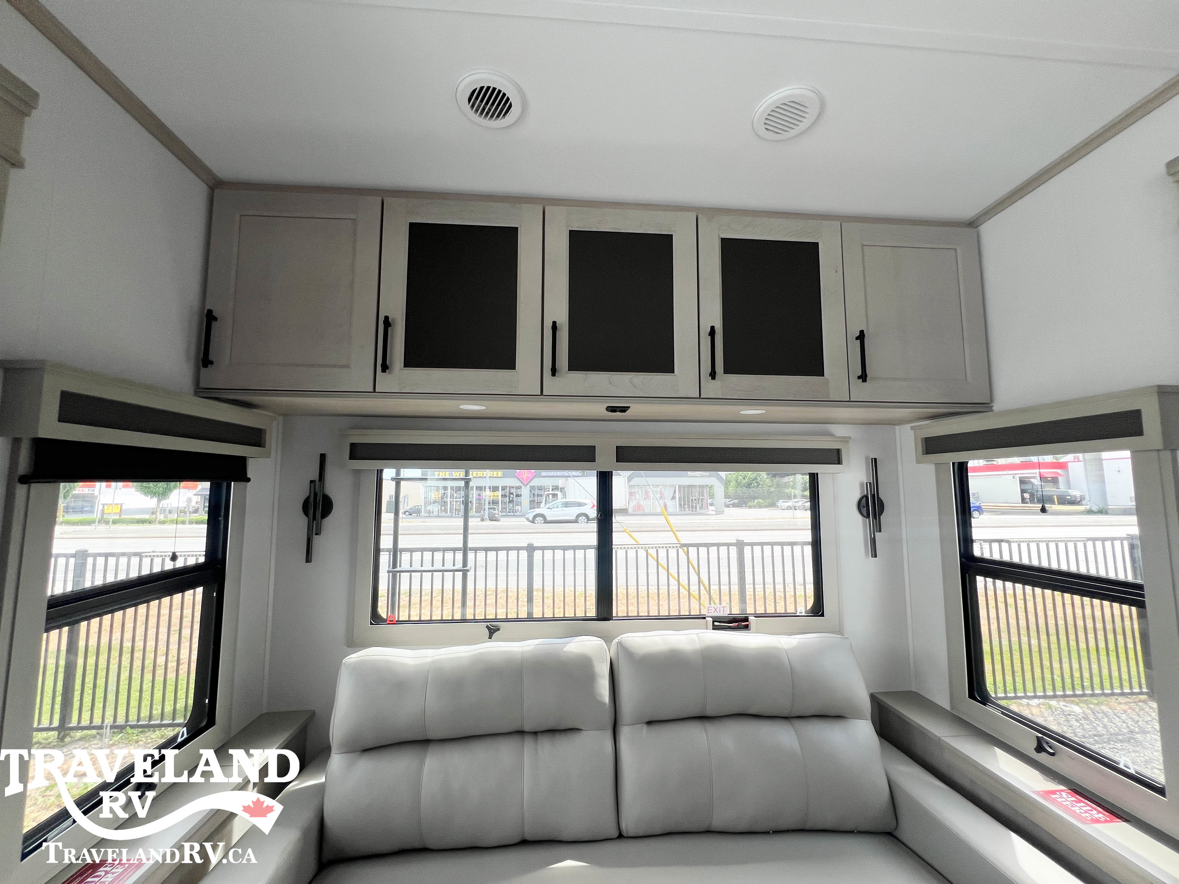 2025 Grand Design Solitude 310GK - Image 14