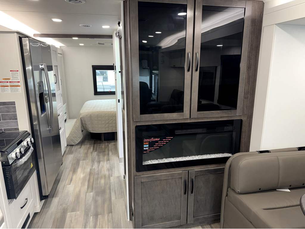 2026 JAYCO PRECEPT 34G - Image 16