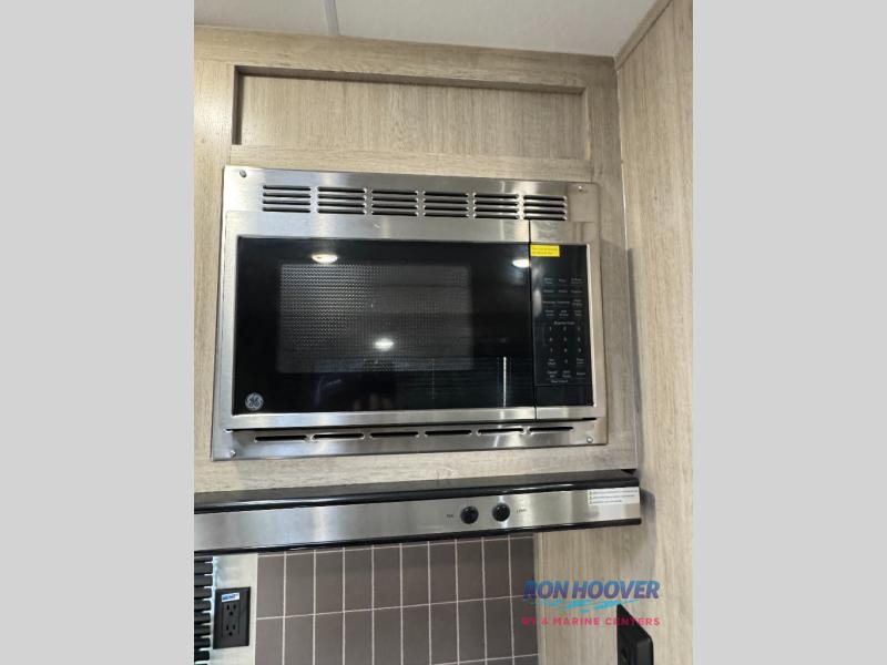 2026 COACHMEN 333DORM - Image 39