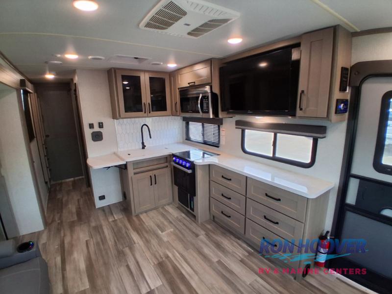 2023 GRAND DESIGN 296RDTS - Image 28