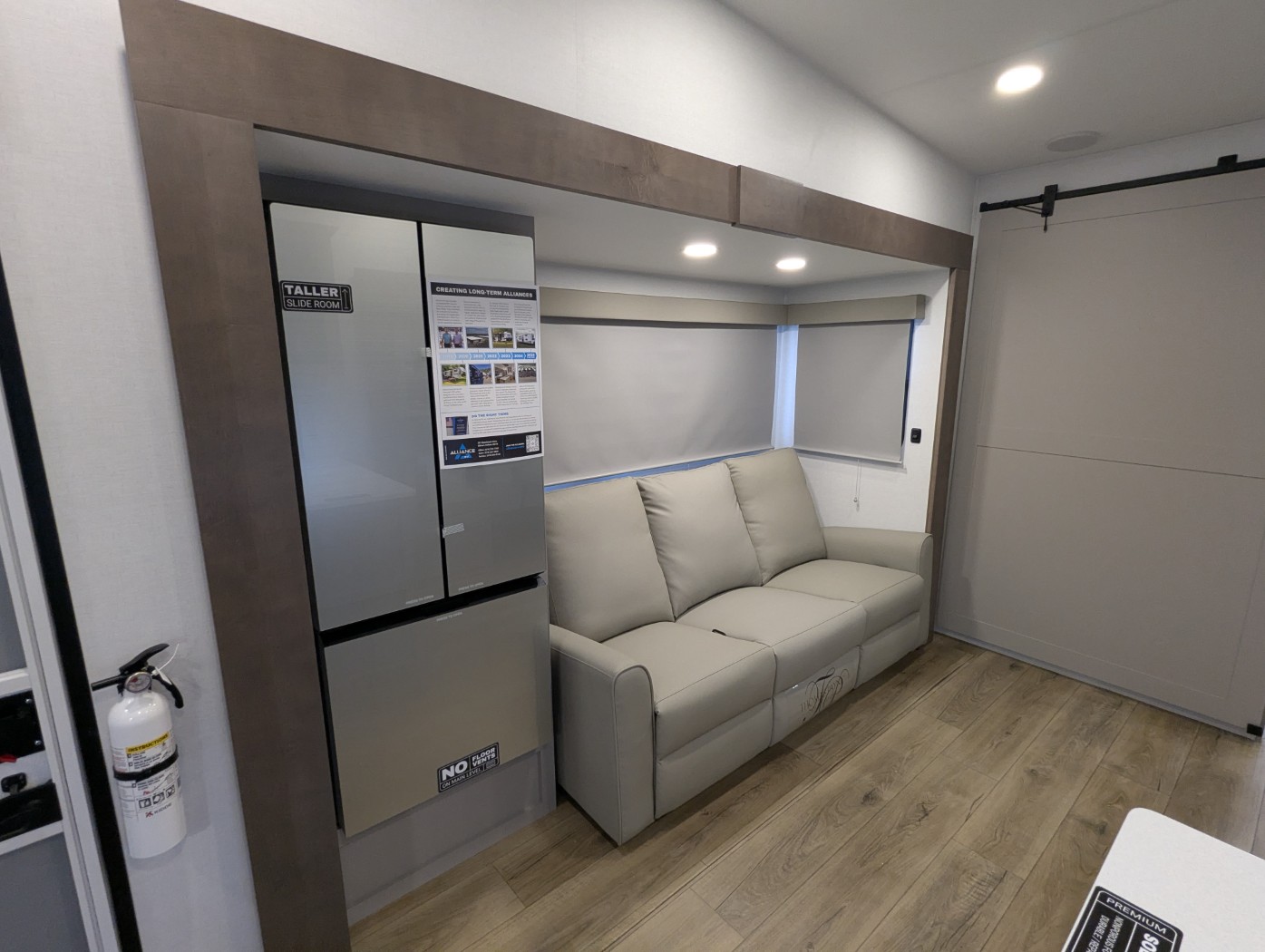 2026 Alliance RV Avenue 30BH - Image 21