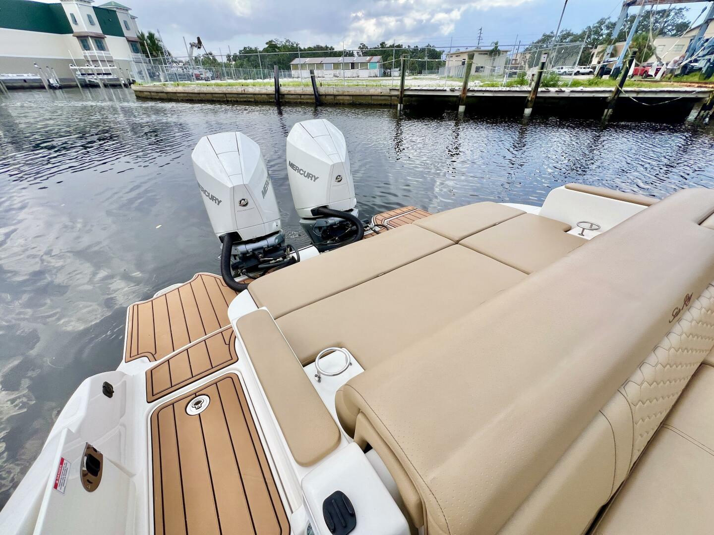 2019 Sea Ray SDX 290 OB - Image 14
