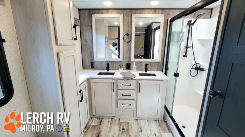 2022 KZ RV Durango Gold G387FLF - Image 41