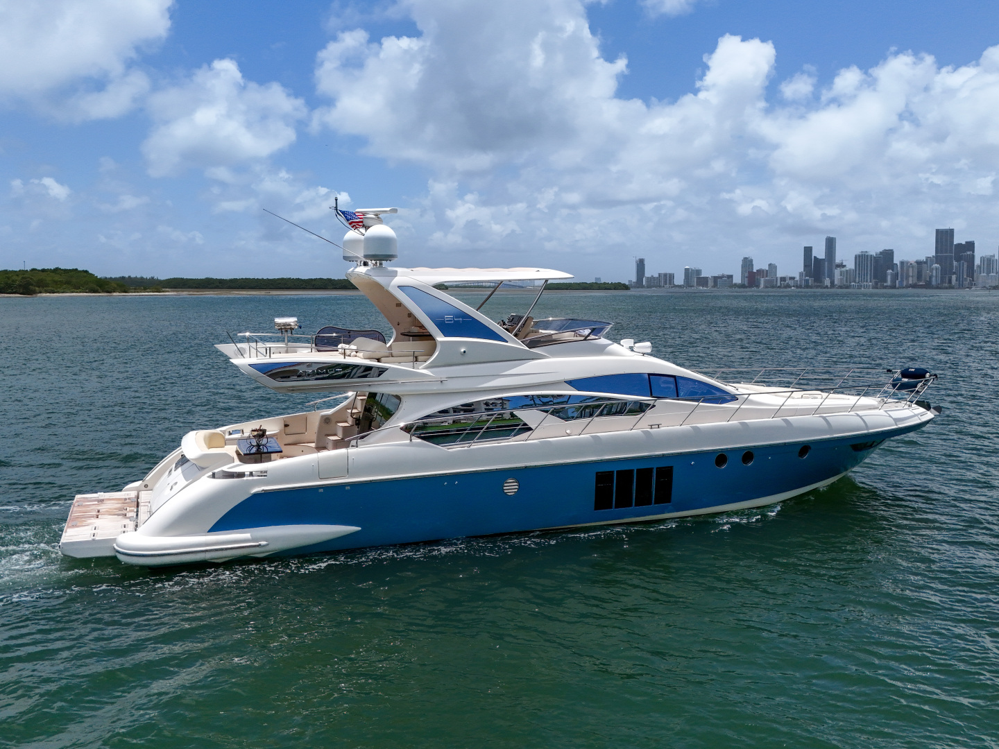 2012 Azimut 64 FLY - Image 9