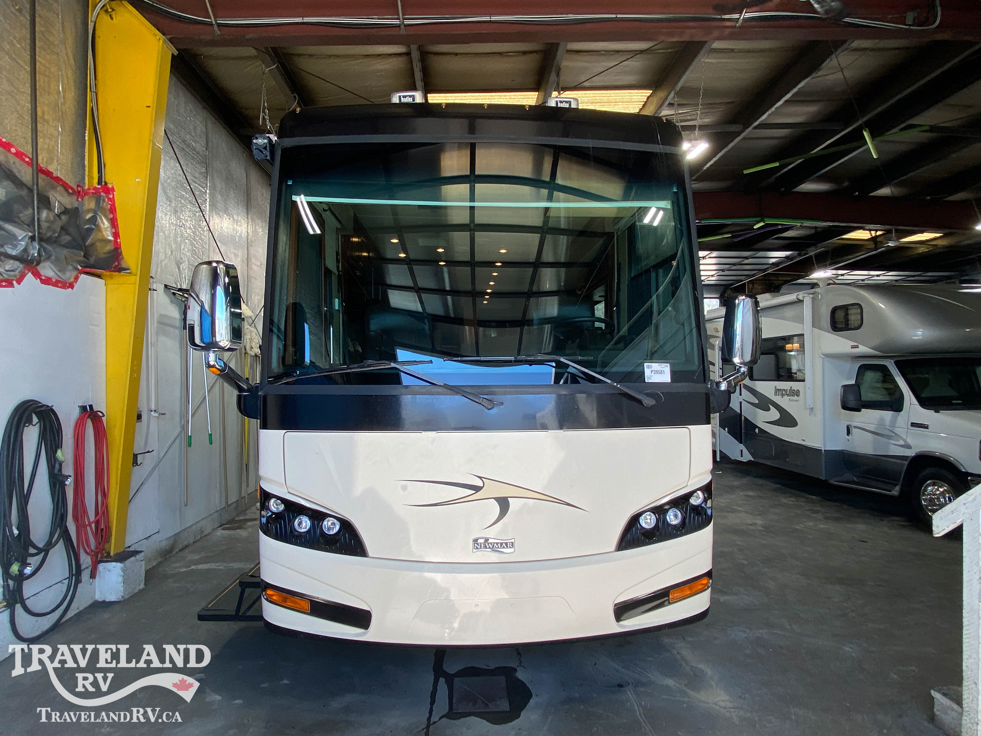 2011 NEWMAR VENTANA 3936 - Image 4