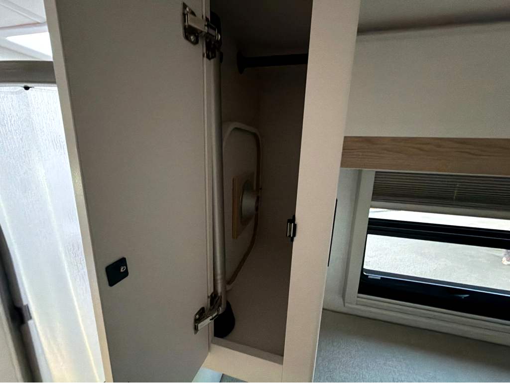 2027 THOR MOTOR COACH TIBURON 24XL - Image 27
