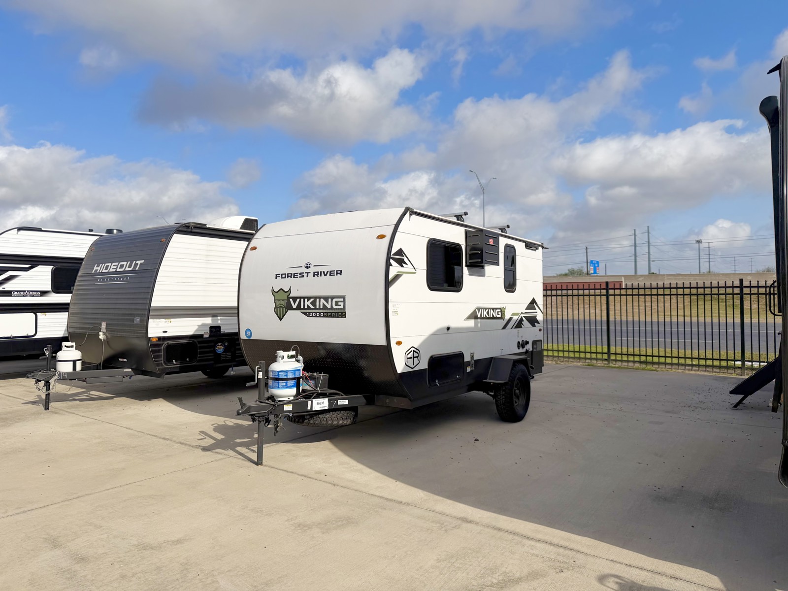 2025 COACHMEN VIKING 12000ROK - Image 1