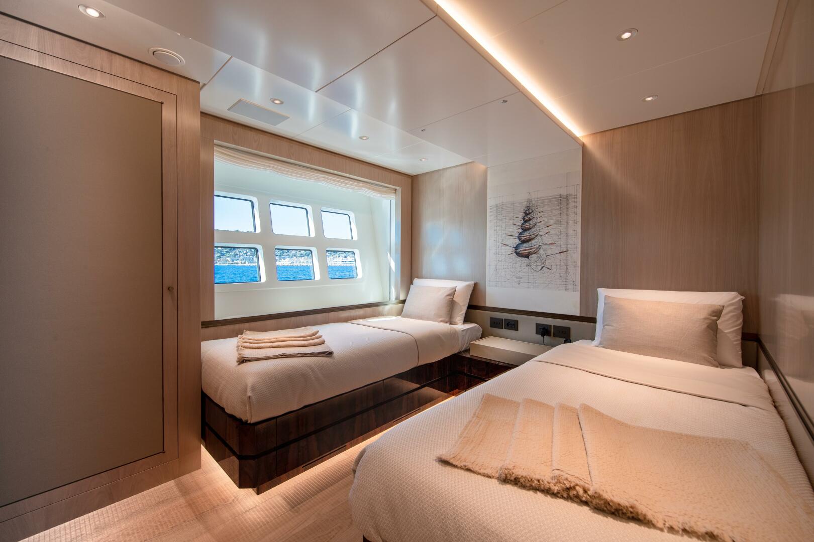 2023 Canados Expedition Yacht - Image 20