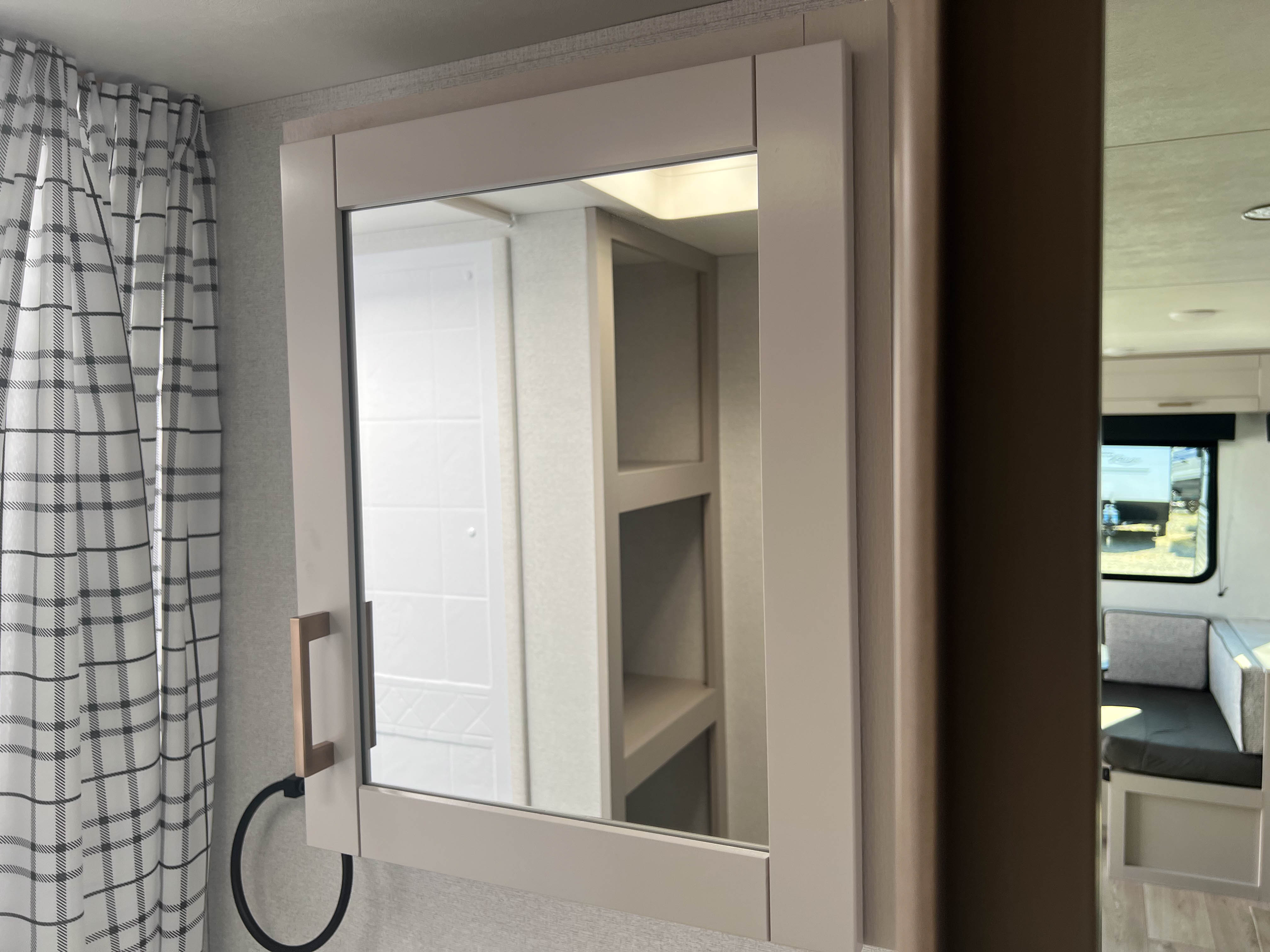 2027 Jayco Jay Feather SL 25RLSL - Image 25