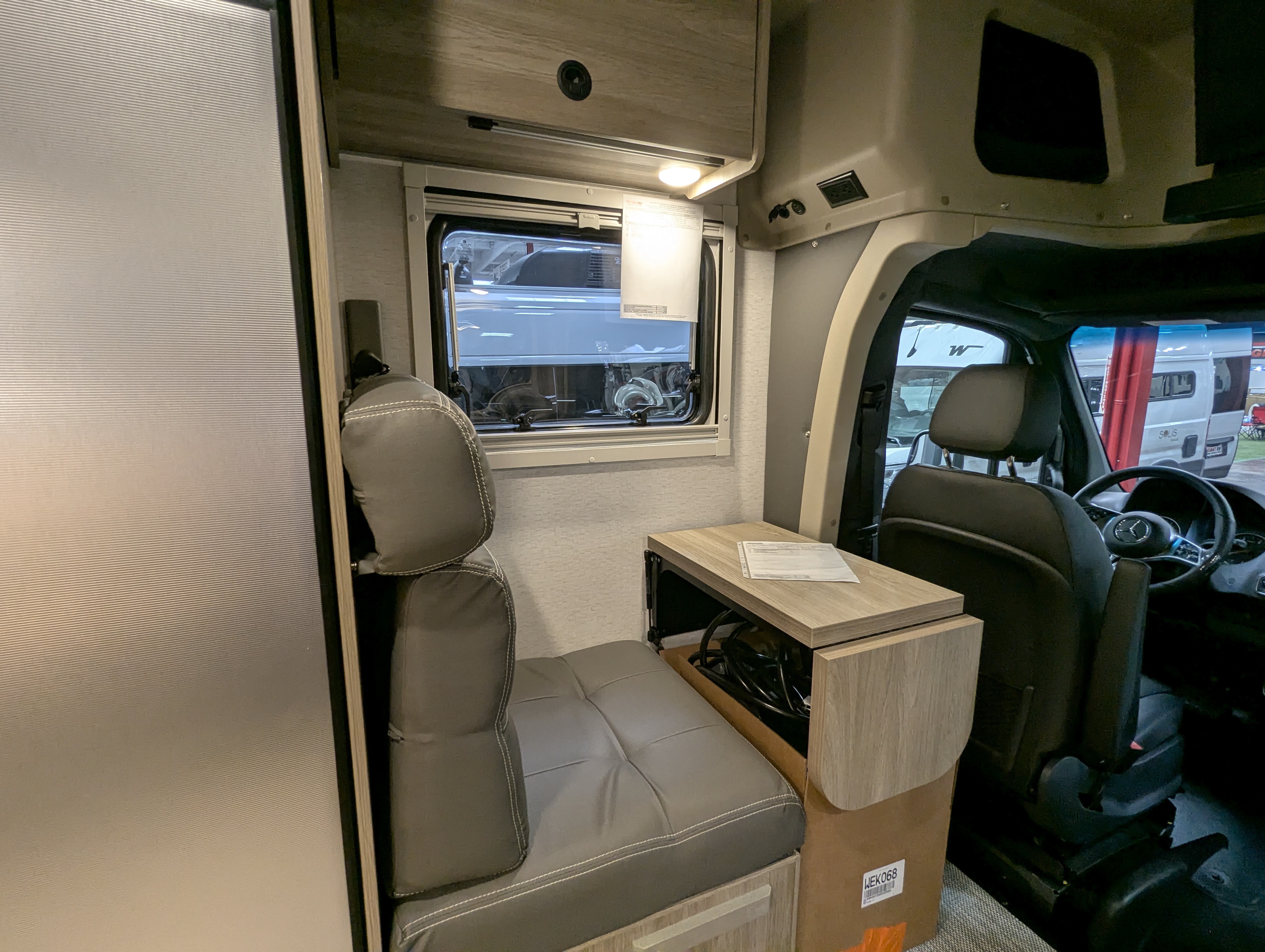 2026 Winnebago EKKO Sprinter 23B AWD - Image 16