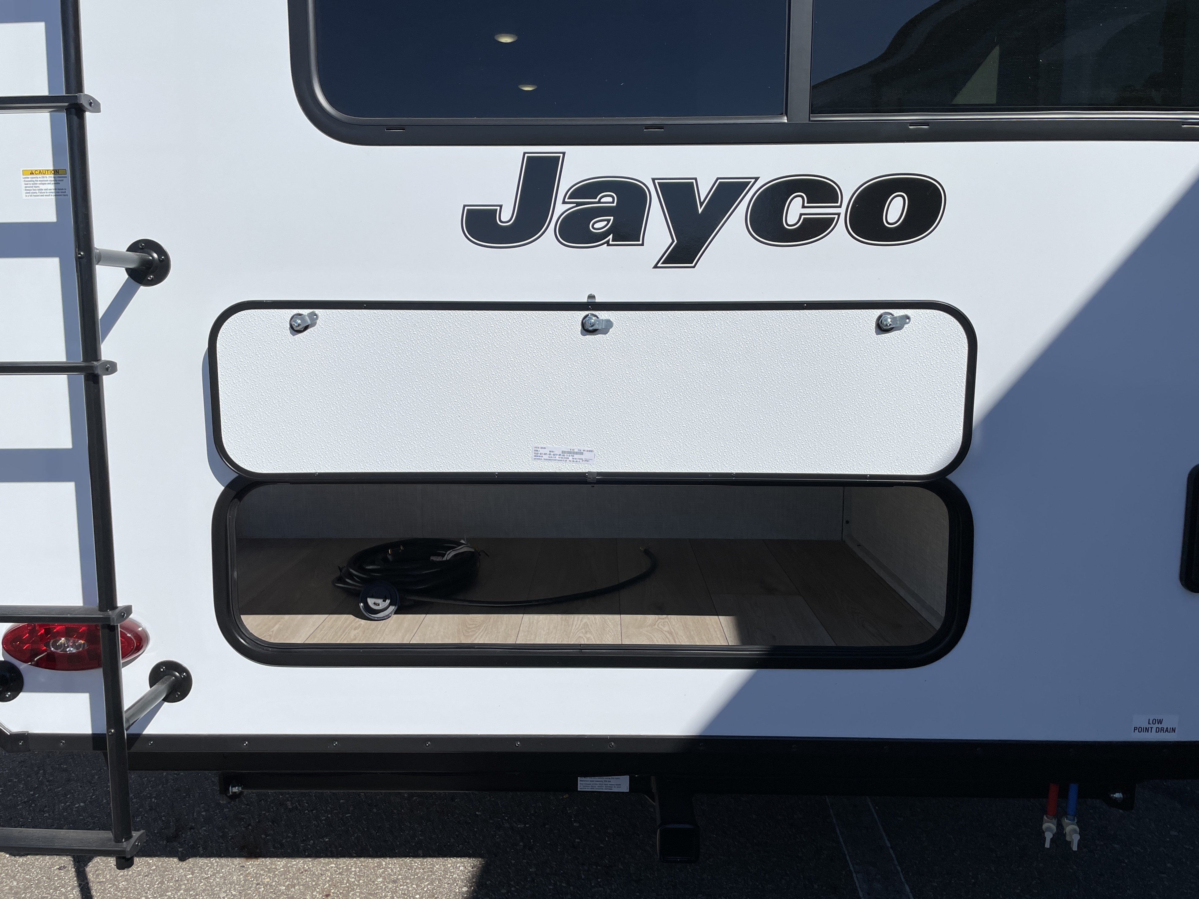 2027 Jayco Jay Feather Air 17FK - Image 5