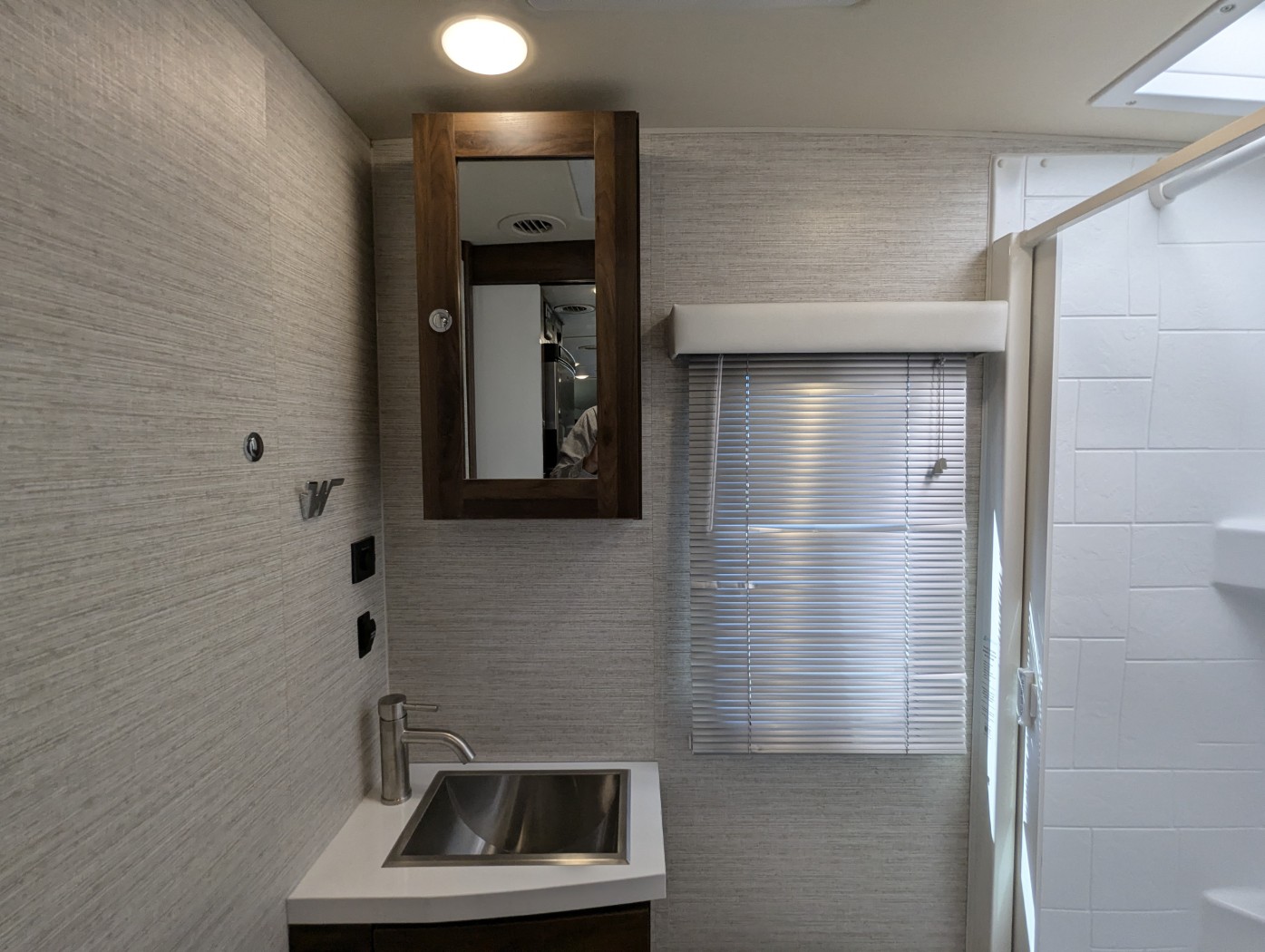 2022 Winnebago View 24D - Image 24