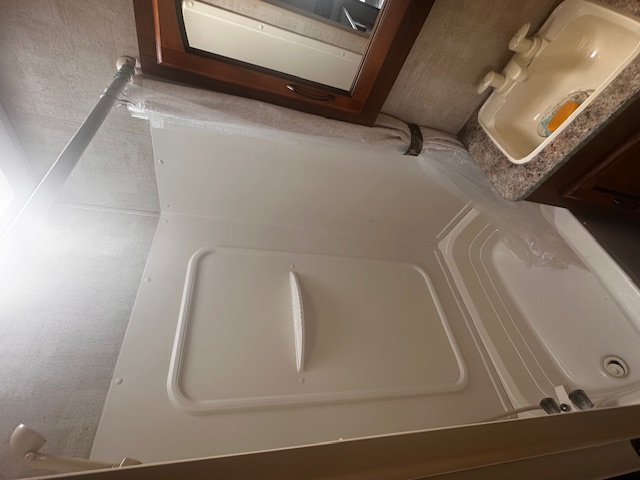 2014 KEYSTONE RV SPRINGDALE 253 REGL - Image 20