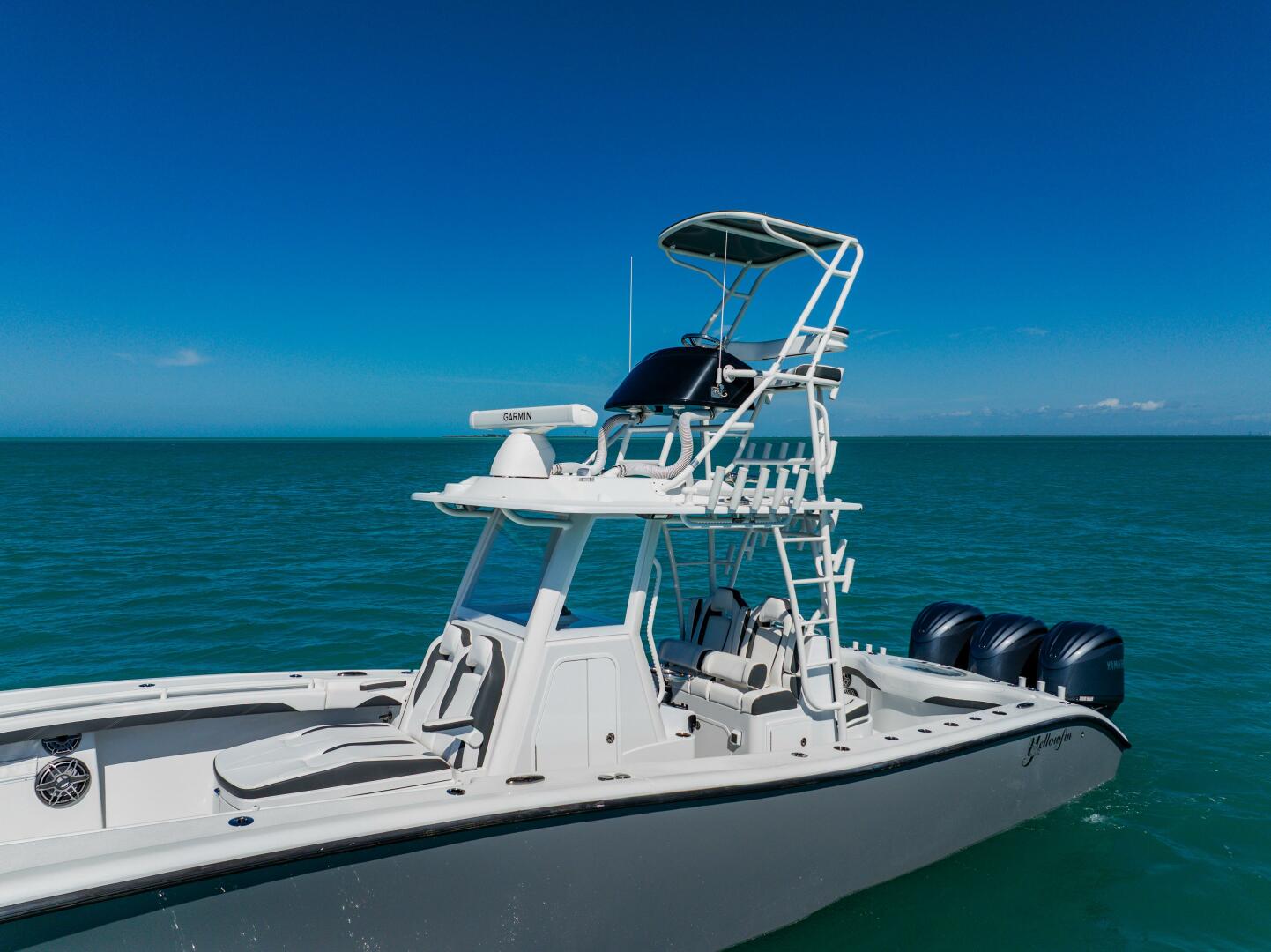 2025 Yellowfin 36 Offshore - Image 4