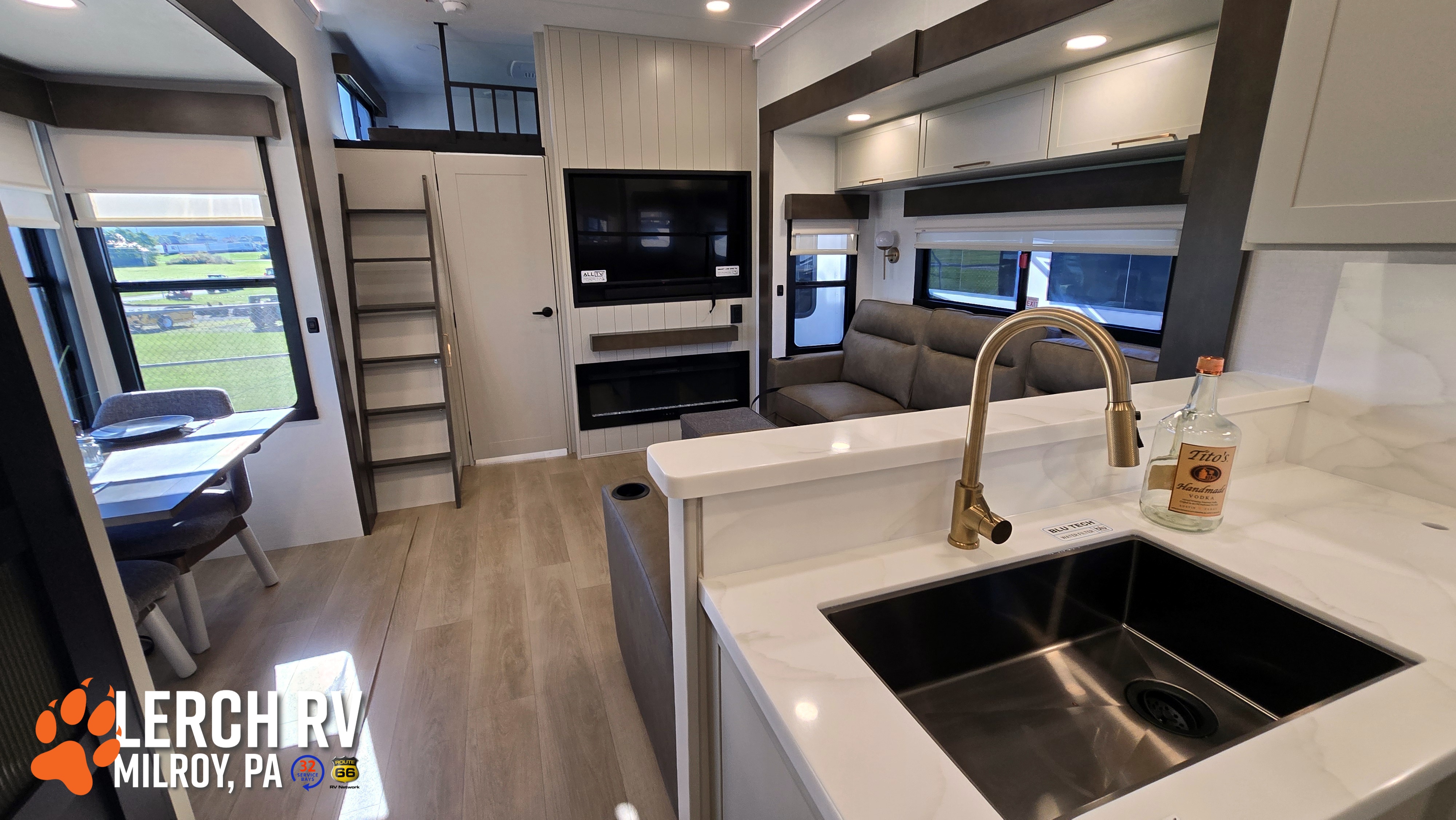 2027 Alliance RV Paradigm 395DS - Image 51