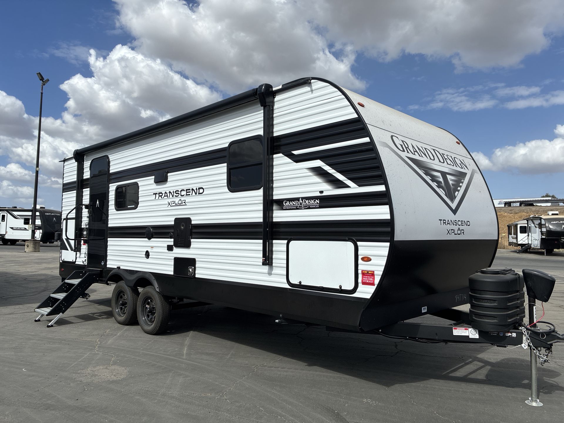 2027 Grand Design Transcend XPLOR 22RBX - Image 3