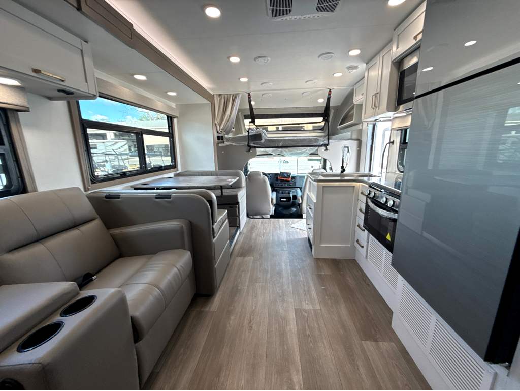 2027 ENTEGRA COACH ODYSSEY 30Z - Image 20