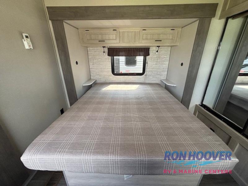 2026 COACHMEN CATALINA 343BHTSLE RHB - Image 7