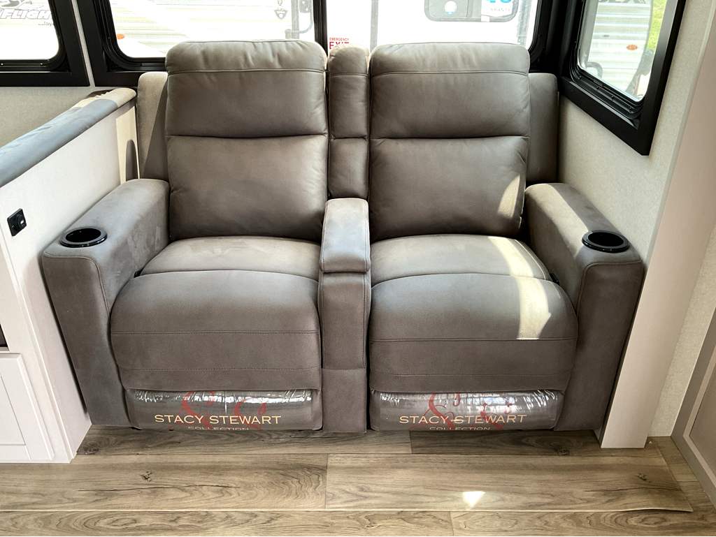 2026 JAYCO Jay Feather 30 RKB - Image 8