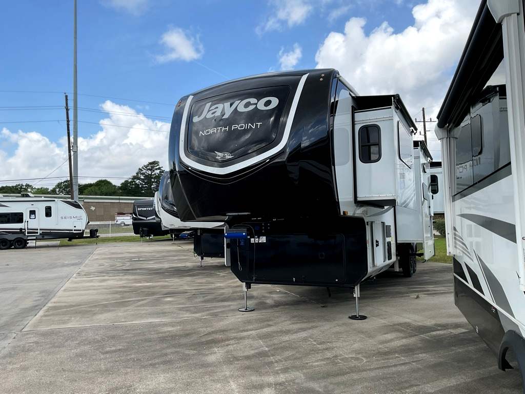 2026 JAYCO NORTH POINT 382 FLRB - Image 4