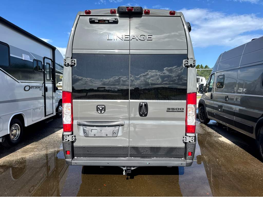2027 GRAND DESIGN LINEAGE SERIESVP LVP2 - Image 7