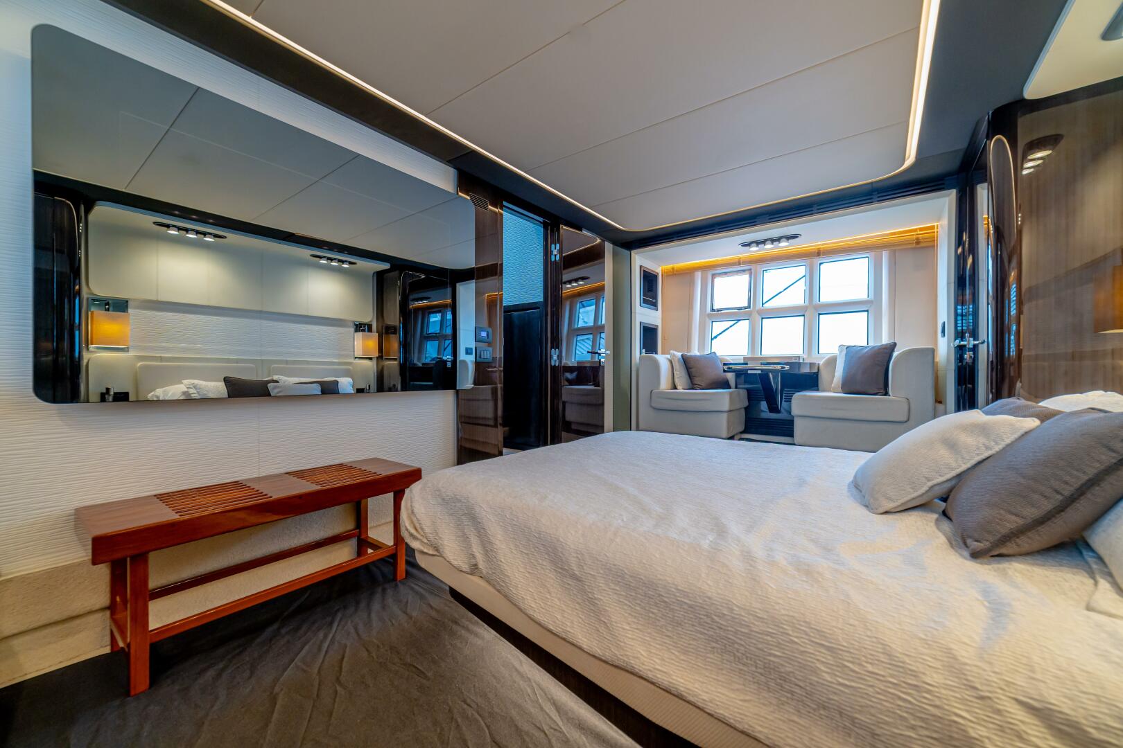 2017 Azimut 77S - Image 93