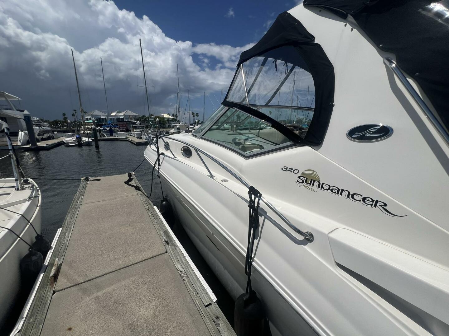 2003 Sea Ray 320 Sundancer - Image 14