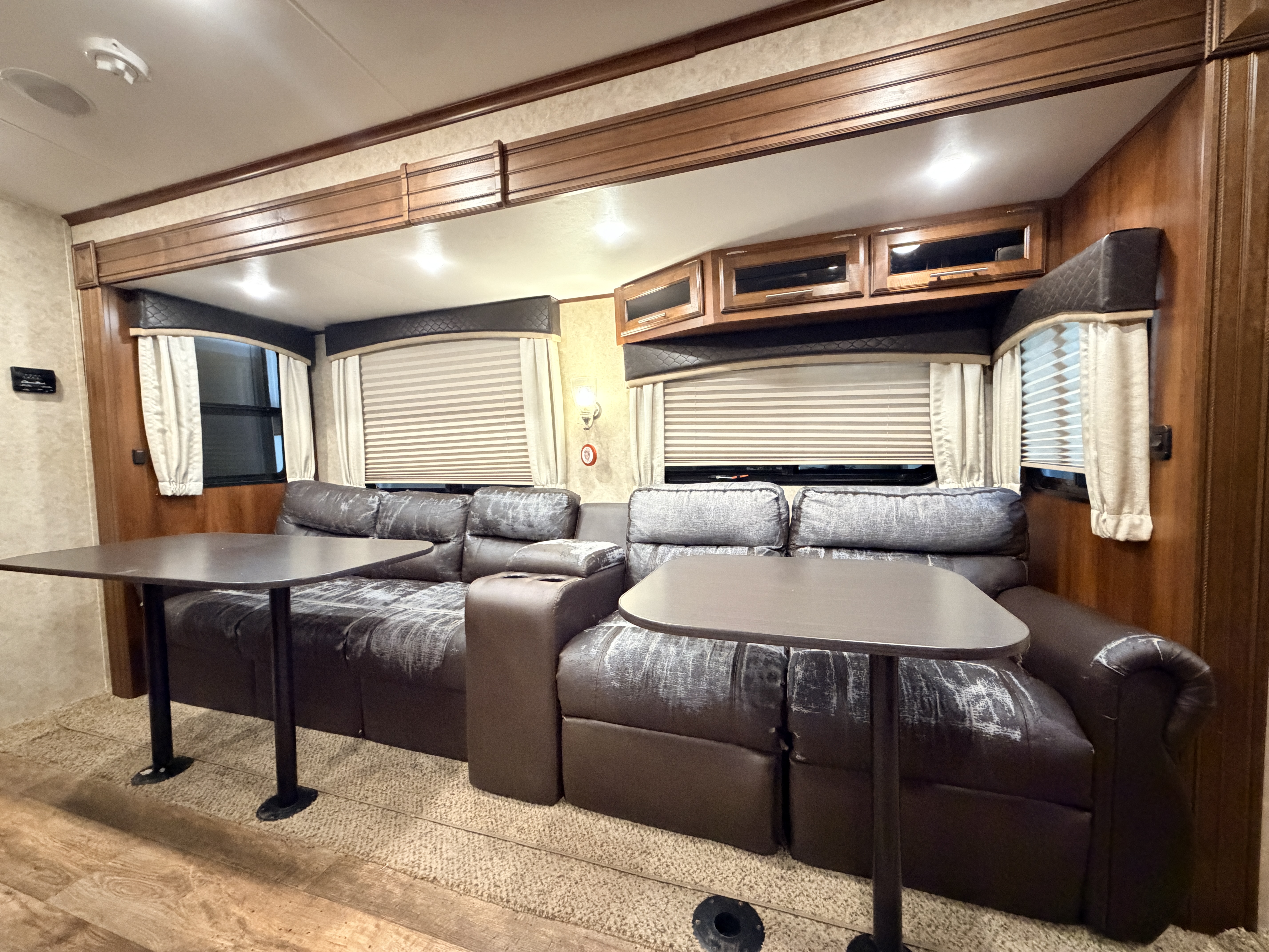 2017 Jayco Eagle HT 324BHTS - Image 12