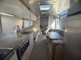 2026 AIRSTREAM FLYING CLOUD 30FBBT - Image 20