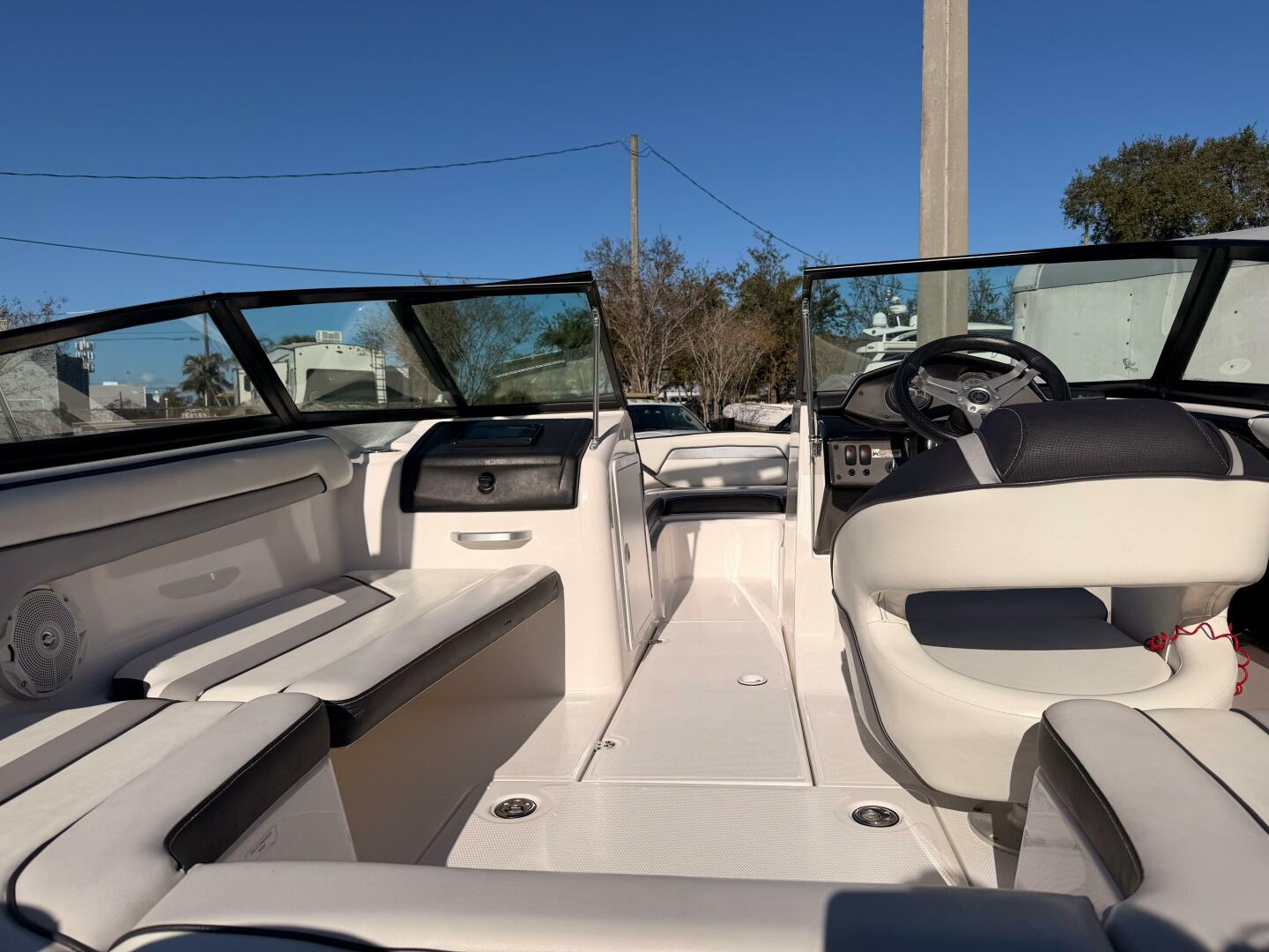 2020 Jeanneau NC 1095 Coupe - Image 44