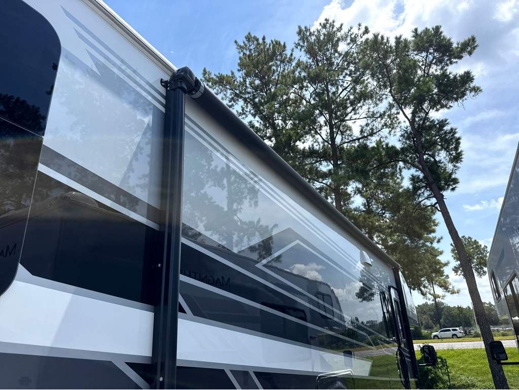 2027 ENTEGRA COACH ODYSSEY 30Z - Image 5