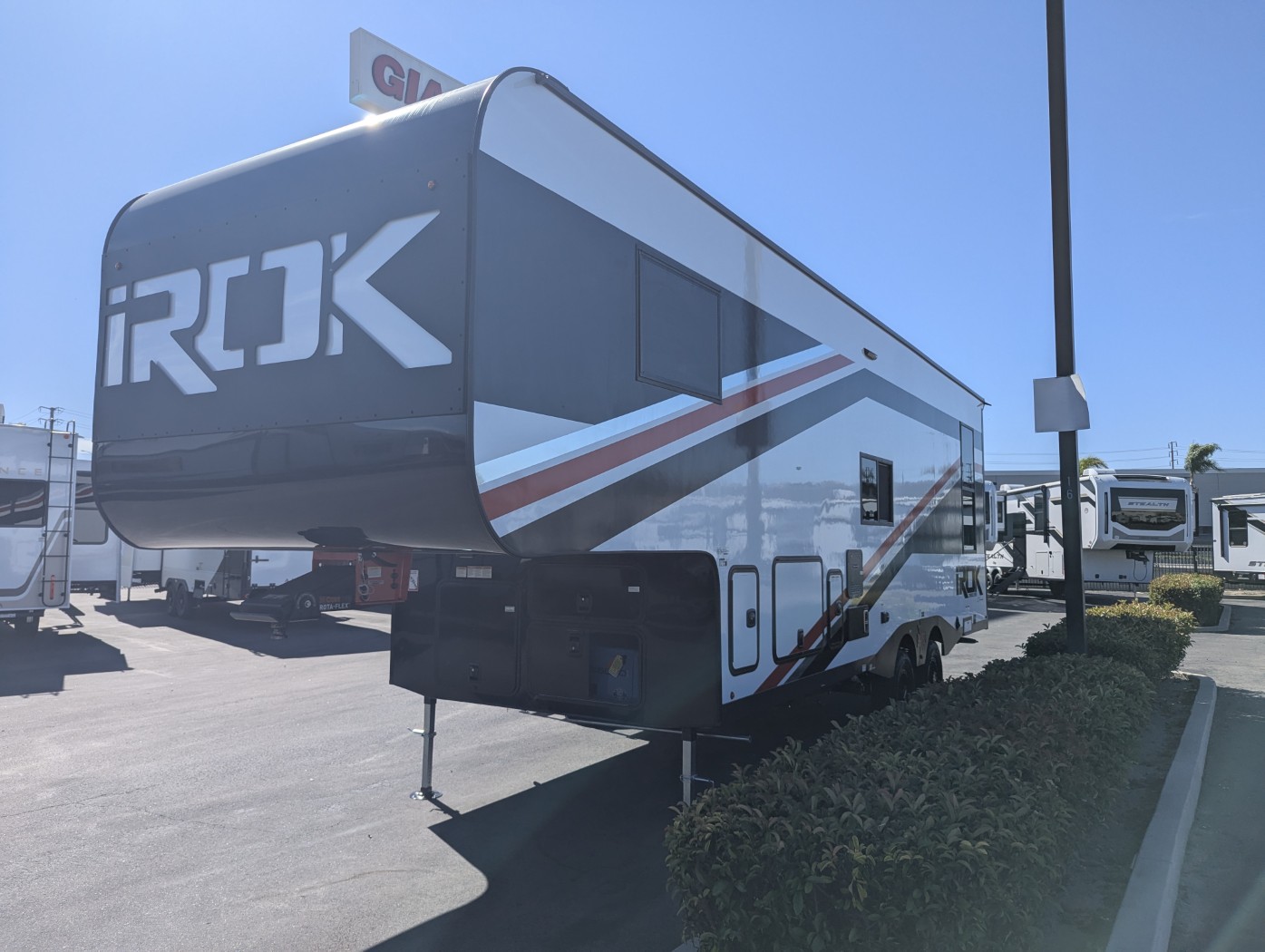 2028 IROK Trailers FW C-CR LINE IROK FW C-CR 2816 - Image 3